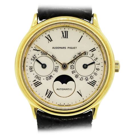 audemars piguet classic day date automatic yellow gold 33mm|Audemars Piguet Classic Day.